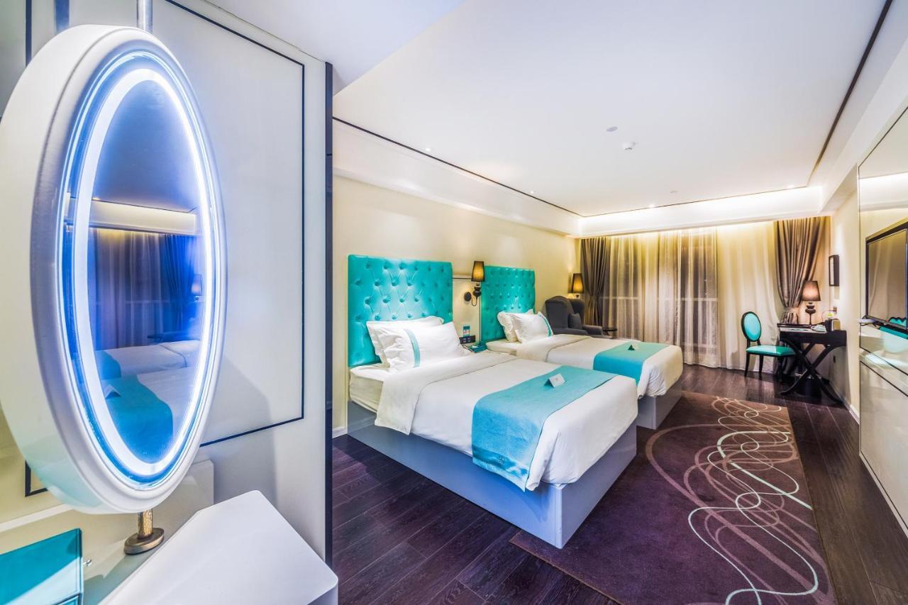 Xana Hotel Čchung-čching Exteriér fotografie